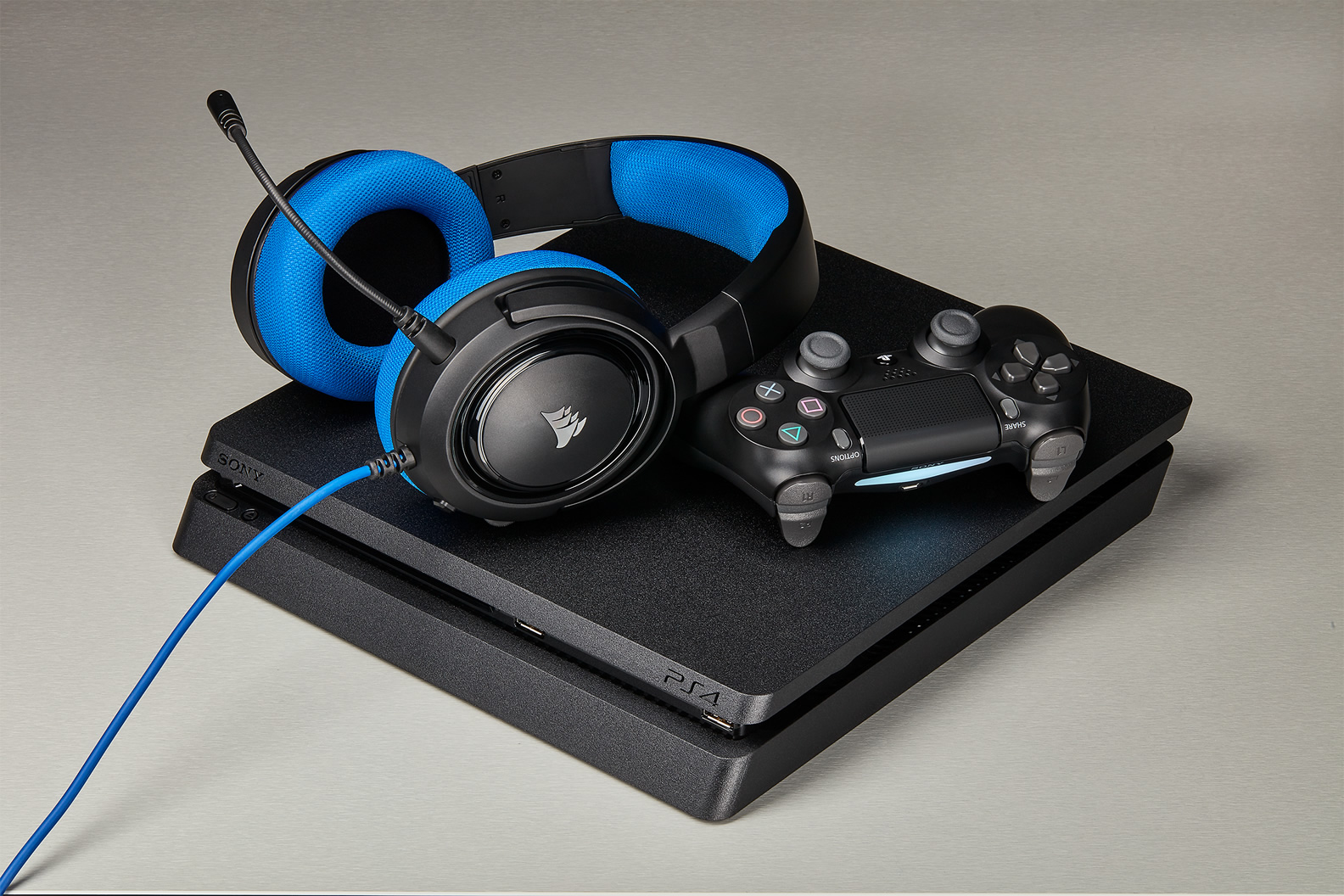 Tai nghe Corsair HS35 Stereo Carbon tương thích với nhiều nền tảng